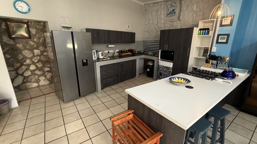 4 Bedroom Property for Sale in Stilbaai Oos Western Cape